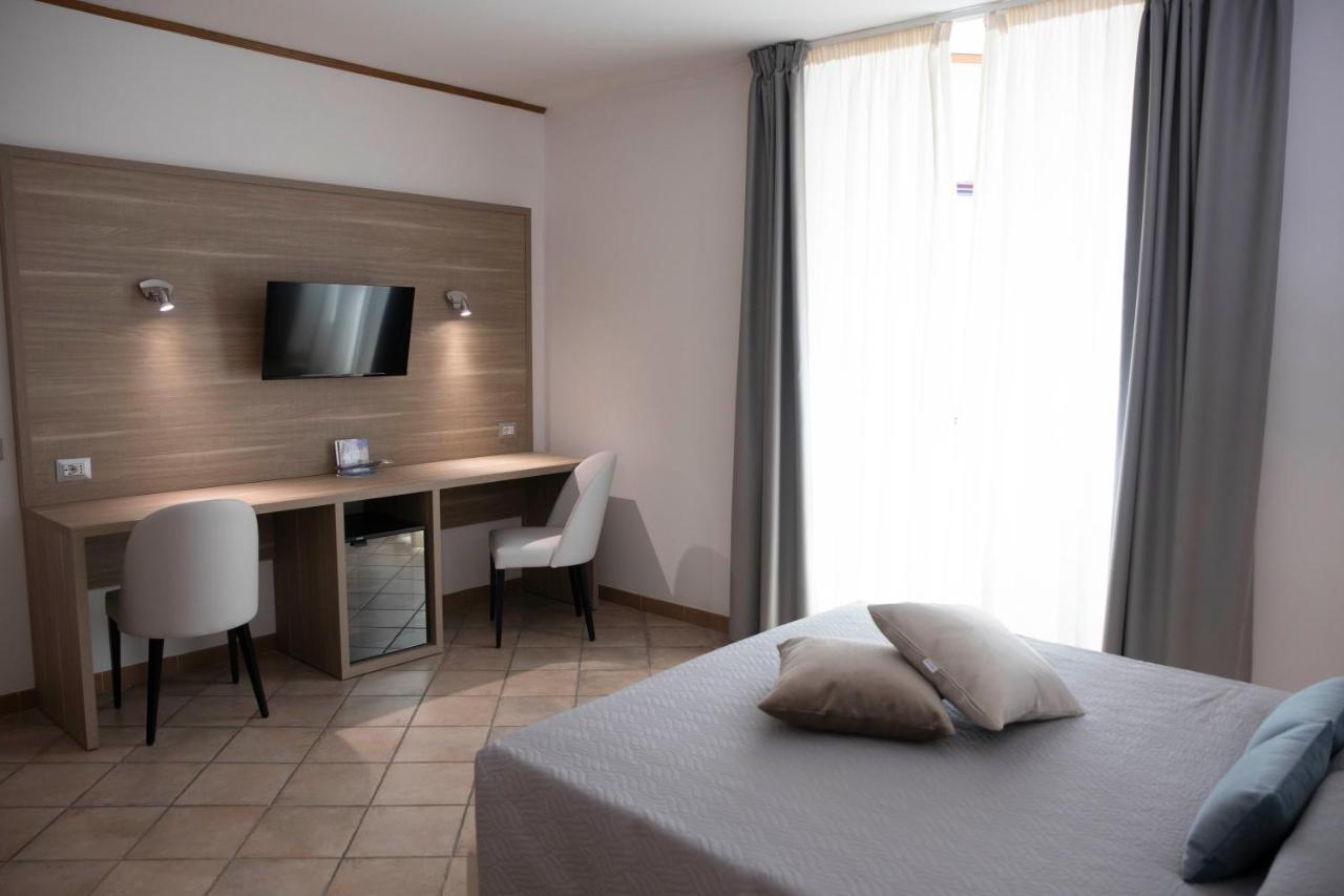 Pegasus Hotel Sassari Luaran gambar