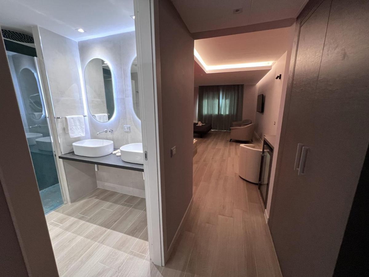 Pegasus Hotel Sassari Luaran gambar